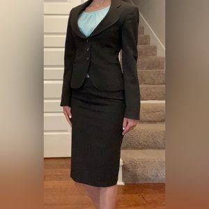 Sisley two piece skirt suit